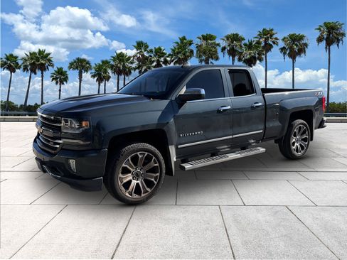 Used 2018 Chevrolet Silverado 1500 LTZ Z71 w/ LTZ Plus Package image 4