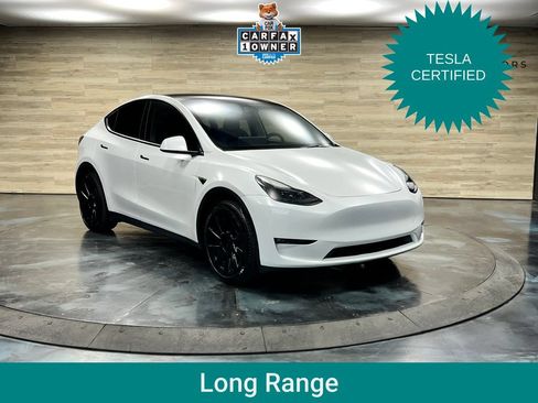 Used 2023 Tesla Model Y Long Range AWD/4WD image 1