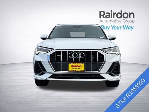 Used 2024 Audi Q3 2.0T Premium image 2