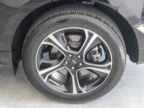 Used 2023 Ford Edge ST AWD/4WD image 12