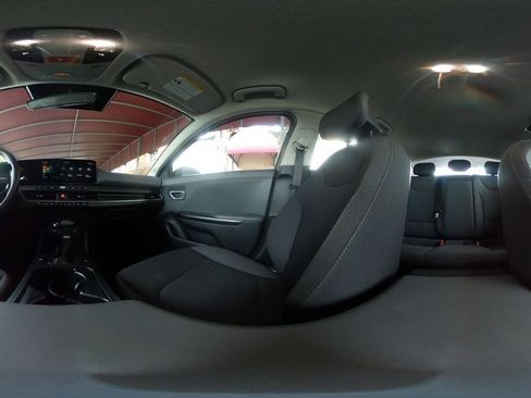 Used 2025 Kia K4 FWD image 41