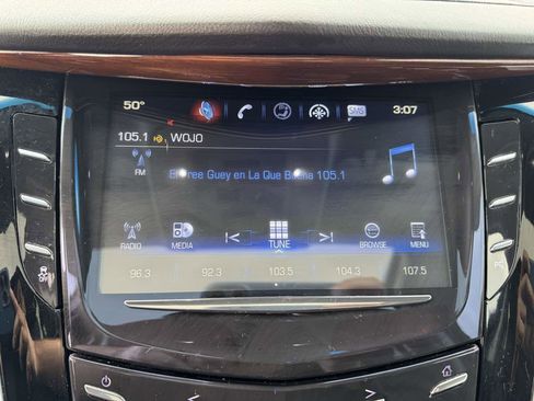 Used 2017 Cadillac Escalade Luxury image 15