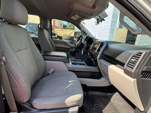 Used 2015 Ford F150 XLT w/ Equipment Group 302A Luxury RWD image 12