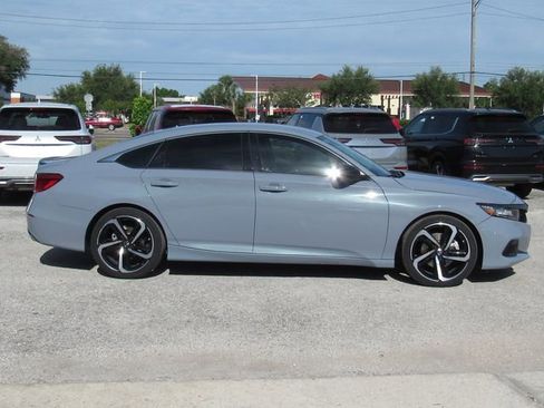 Used 2022 Honda Accord Sport Special Edition image 2