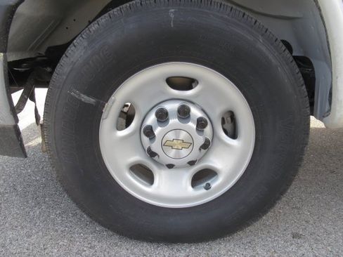 New 2025 Chevrolet Express 3500 w/ Power Convenience Package image 10