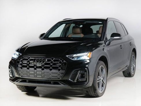 Certified 2023 Audi Q5 e Premium Plus w/ Premium Plus Package image 27