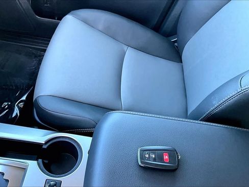 Used 2024 Toyota 4Runner SR5 Premium image 14