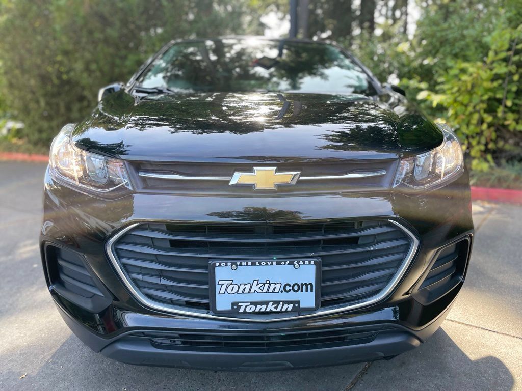 Used 2018 Chevrolet Trax LS AWD/4WD image 8