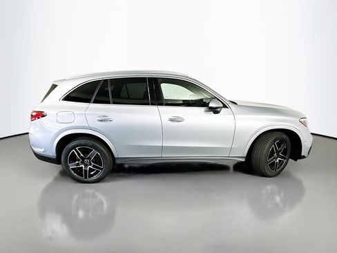 New 2025 Mercedes-Benz GLC 300 4MATIC image 8