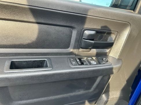 Used 2017 RAM 1500 Express image 11