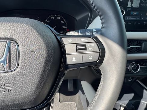 Used 2025 Honda HR-V EX-L image 14