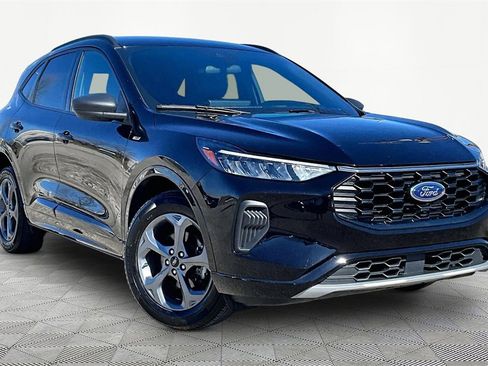 Certified 2023 Ford Escape ST-Line w/ Tech Pack #1 image 12