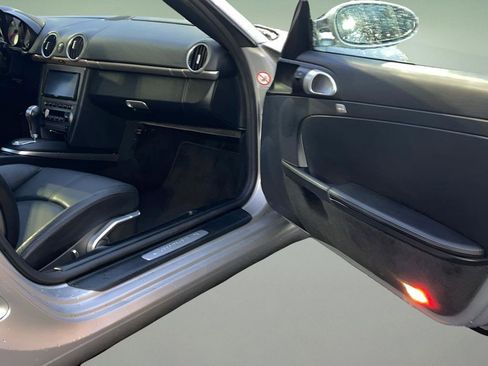 Used 2007 Porsche Cayman S image 21