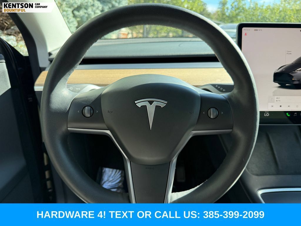 Used 2023 Tesla Model Y Long Range AWD/4WD image 14