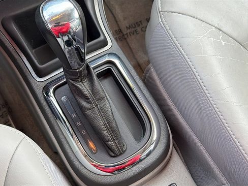 Used 2011 Chevrolet HHR LT w/ My Link Package image 27