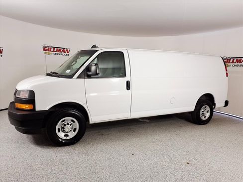 Used 2021 Chevrolet Express 2500 Extended w/ Driver Convenience Package image 3