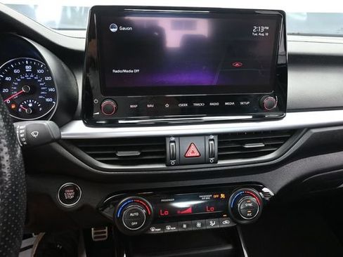 Used 2022 Kia Forte GT-Line FWD image 39