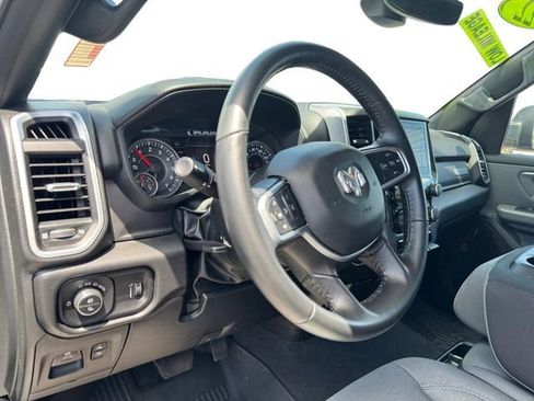 Used 2022 RAM 1500 Big Horn AWD/4WD image 16