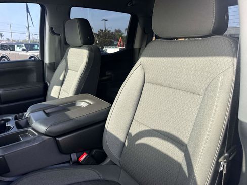 Used 2022 GMC Sierra 1500 Elevation image 24