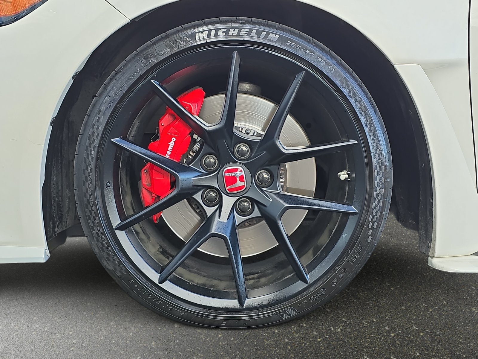 Used 2024 Honda Civic Type R image 32