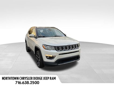 Certified 2018 Jeep Compass Limited w/ Navigation Group image 1