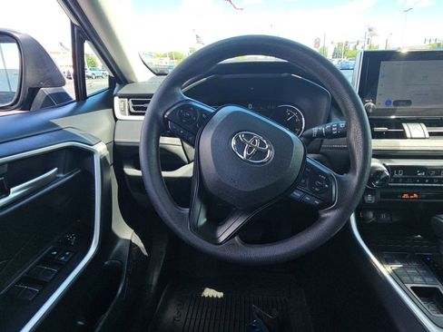 Certified 2025 Toyota RAV4 XLE AWD/4WD image 10