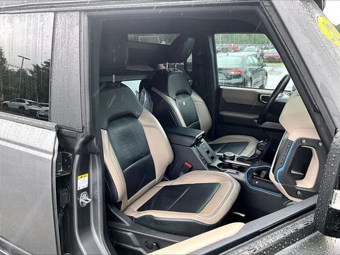 Used 2021 Ford Bronco Wildtrak AWD/4WD image 11
