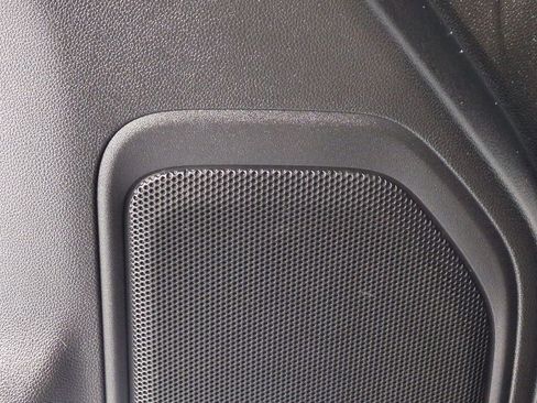 Used 2020 Chevrolet Silverado 1500 Custom Trail Boss image 34