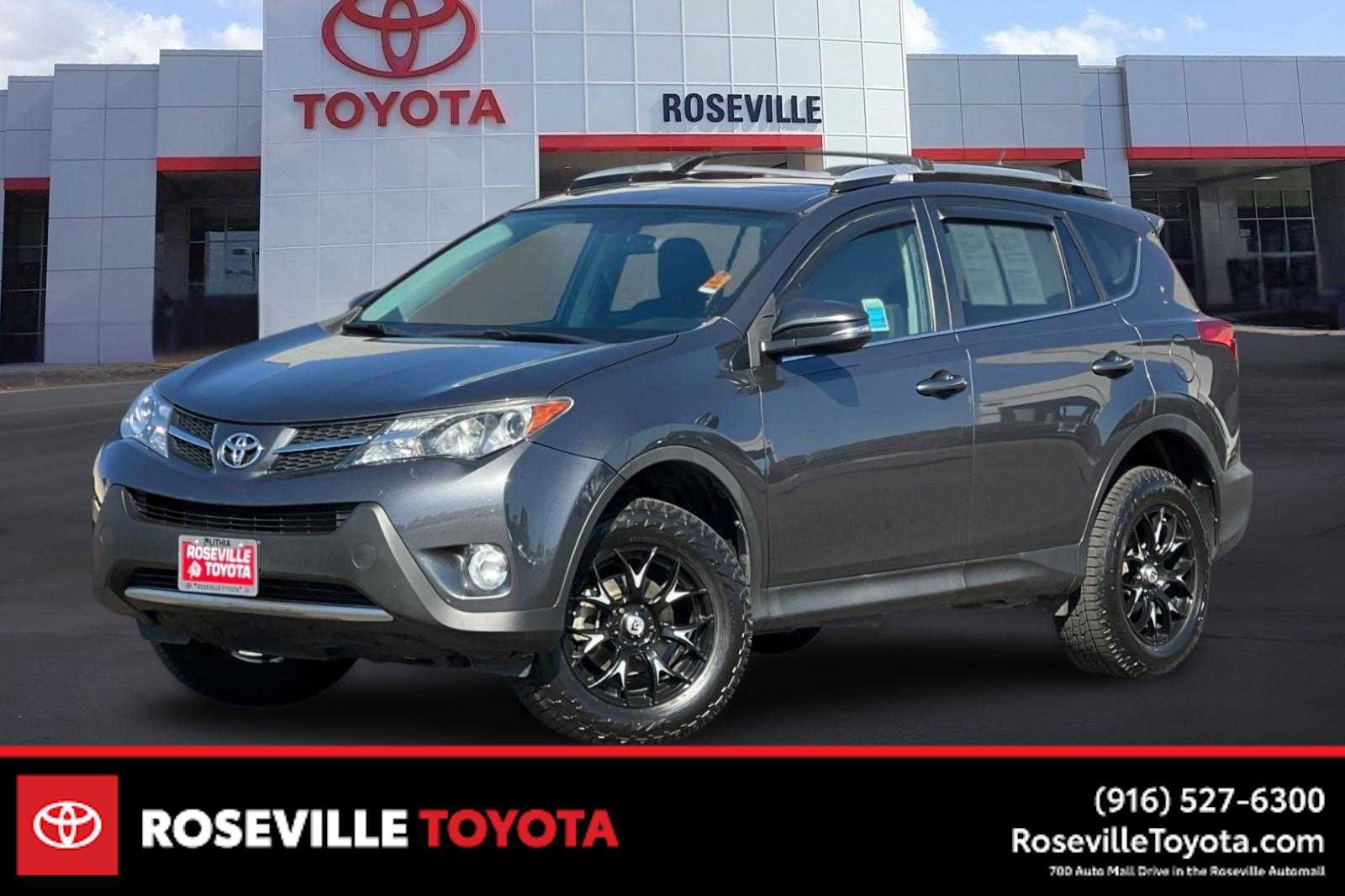 Used 2014 Toyota RAV4 XLE AWD/4WD image 1