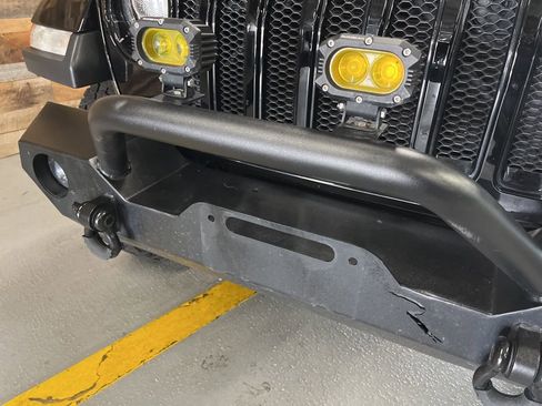 Used 2022 Jeep Wrangler Unlimited Sport image 8