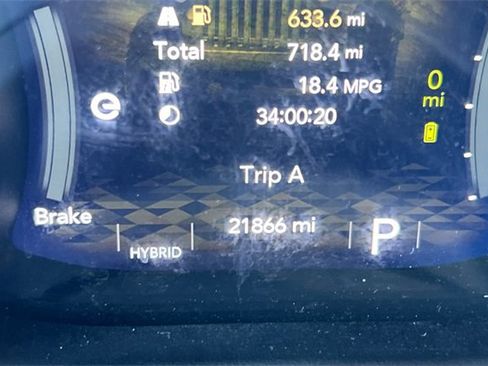 Used 2023 Jeep Wrangler Unlimited Sahara image 31