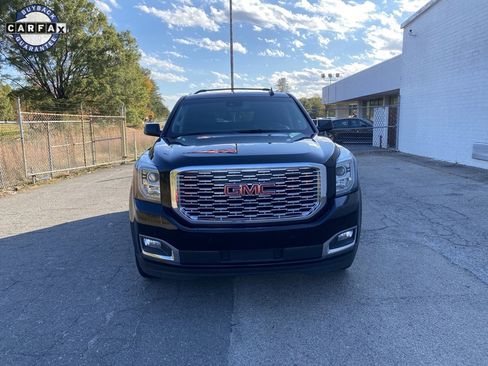 Used 2020 GMC Yukon Denali w/ Denali Premium Package image 7