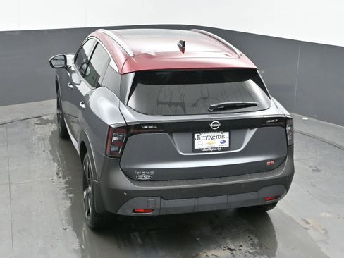 New 2026 Nissan Kicks SR w/ SR Premium Package FWD image 35
