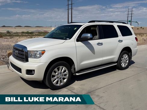Used 2017 Toyota Sequoia Platinum AWD/4WD image 1