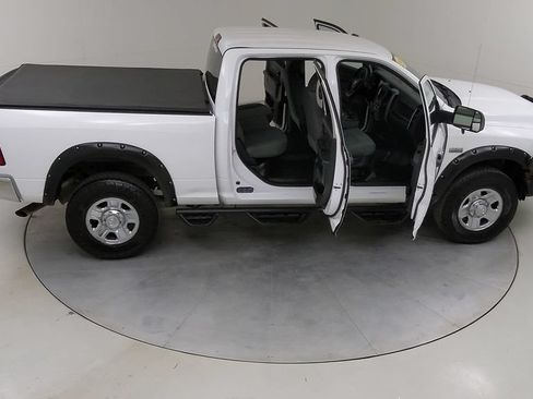 Used 2016 RAM 2500 Tradesman w/ Chrome Appearance Group AWD/4WD image 44