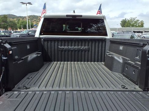 New 2026 Toyota Tacoma TRD Off-Road AWD/4WD image 7