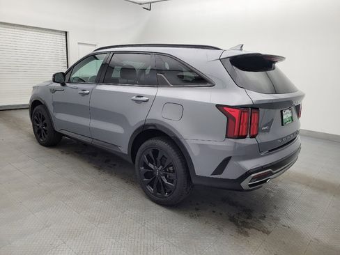 Used 2022 Kia Sorento SX image 3