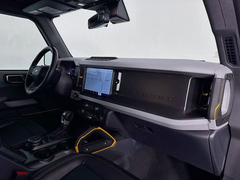 Used 2022 Ford Bronco Badlands w/ Sasquatch Package image 26