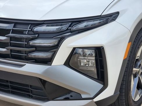 Certified 2025 Hyundai Tucson SEL FWD image 5