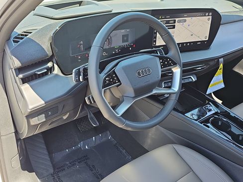 New 2026 Audi Q3 quattro 2.0T AWD/4WD image 17