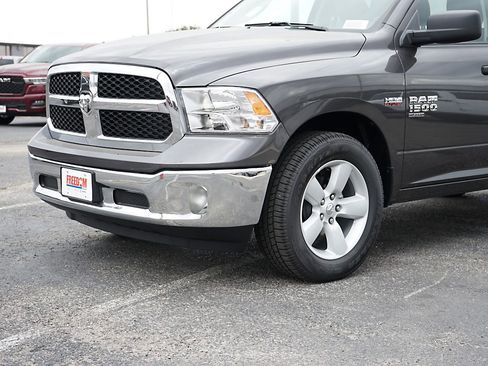 New 2024 RAM 1500 Tradesman w/ Tradesman SXT Package image 38
