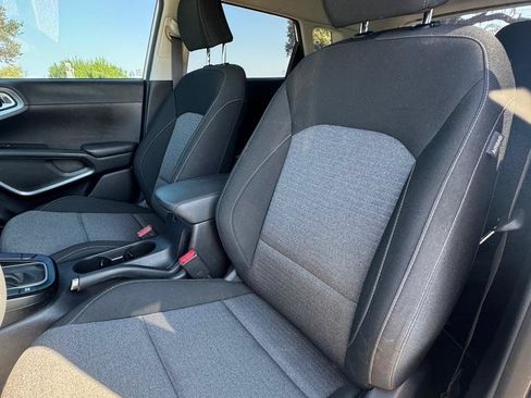 Used 2021 Kia Soul S FWD image 11