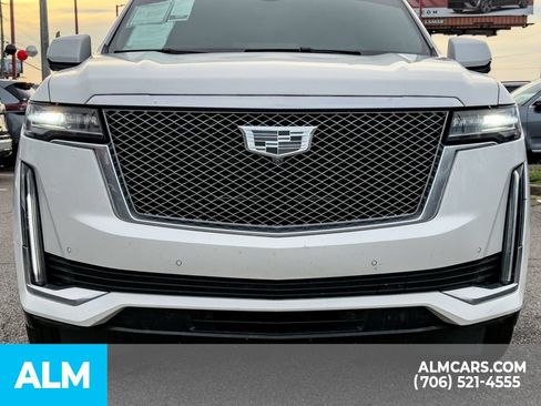 Used 2021 Cadillac Escalade Premium Luxury w/ LPO, Radiant Package RWD image 9
