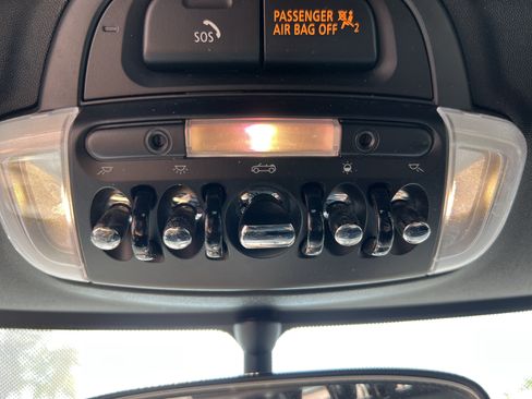 Used 2019 MINI Cooper S FWD image 36