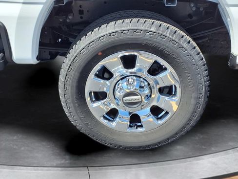 Used 2024 Ford F250 Lariat w/ Chrome Package AWD/4WD image 17