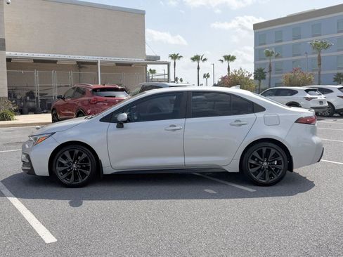 Used 2024 Toyota Corolla XSE FWD image 19