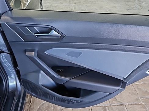 Used 2025 Volkswagen Jetta SEL image 15