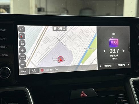 Used 2022 Kia Sorento EX w/ Panoramic Sunroof Package image 27