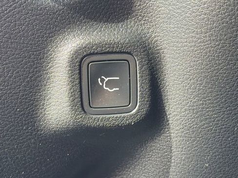 Used 2018 Jeep Compass Limited w/ Navigation Group AWD/4WD image 45