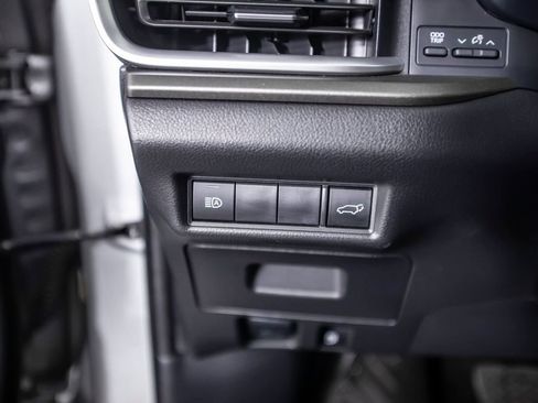 Used 2025 Toyota Grand Highlander FWD image 45